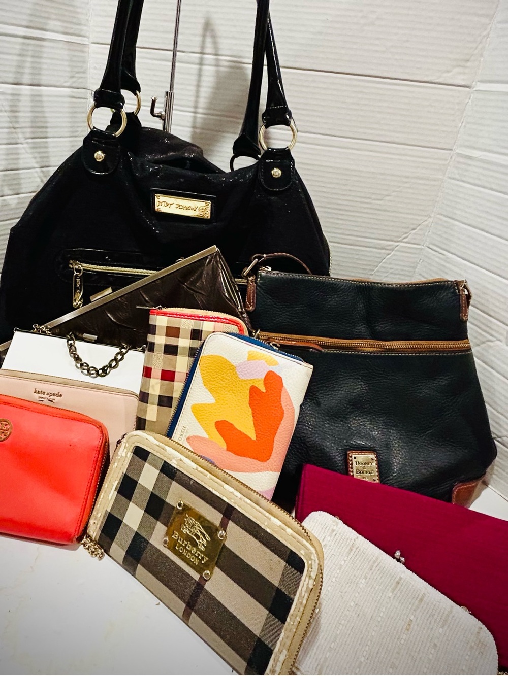 Assorted 11 Bag Lot Designer Style Purses Handbags Clutch Wallet Collection